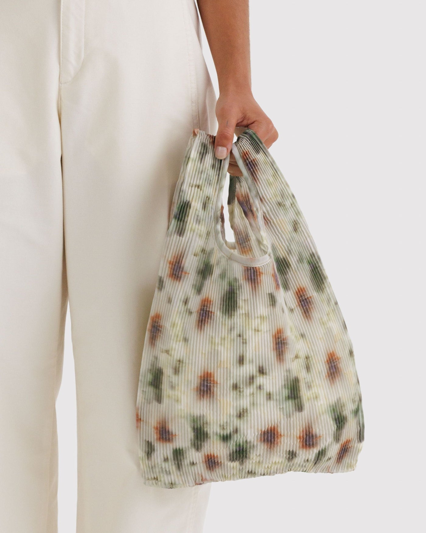 Pleated Baggu